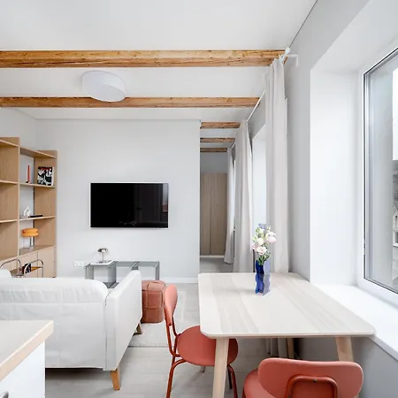 Modern 1br Free Parking Fast Wi-fi * Vilnius